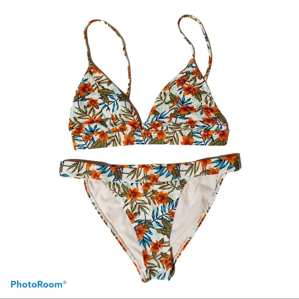 Cabana del Sol floral bikini